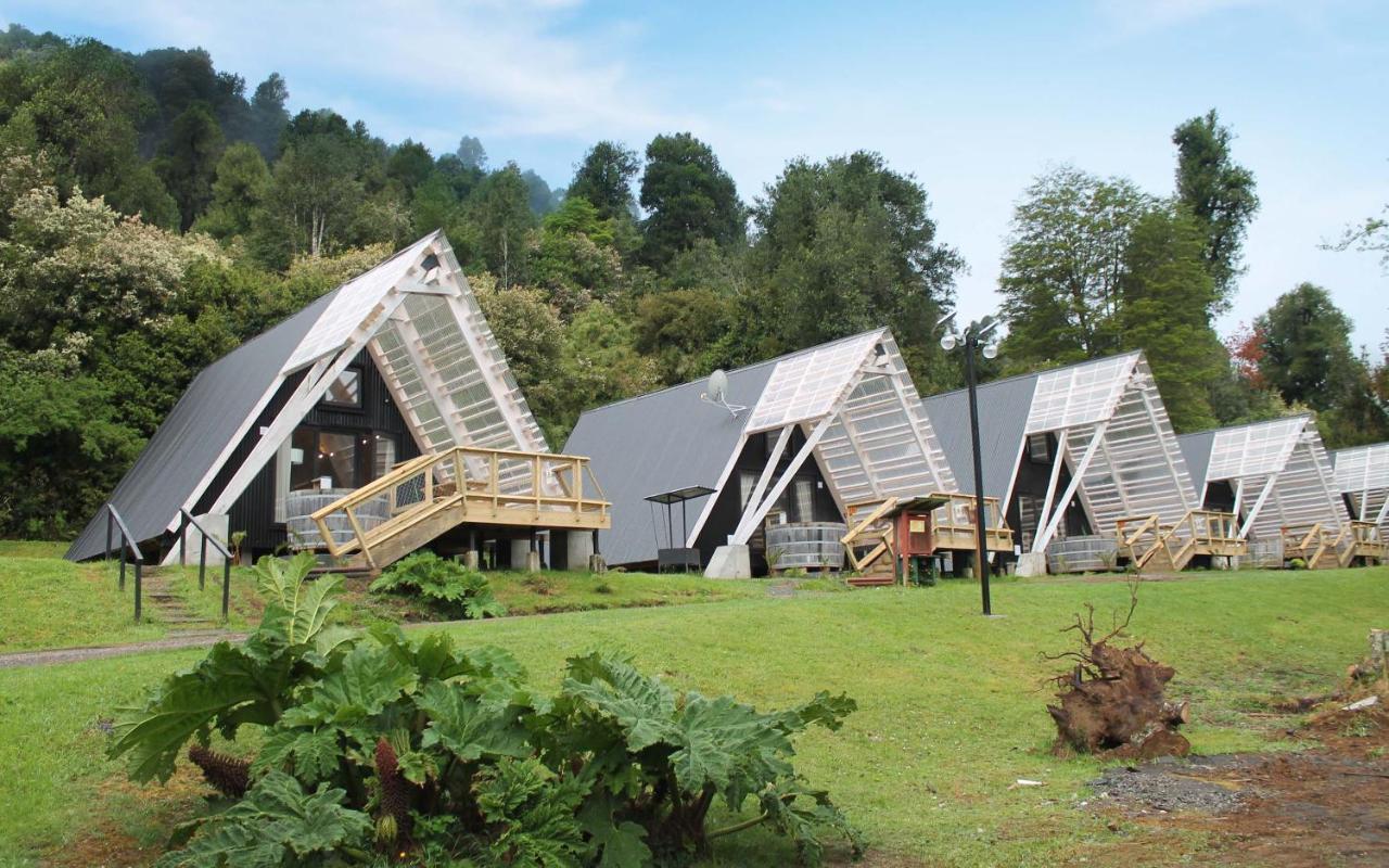 Termas De Aguas Calientes Villa ปูเยเกว ภายนอก รูปภาพ